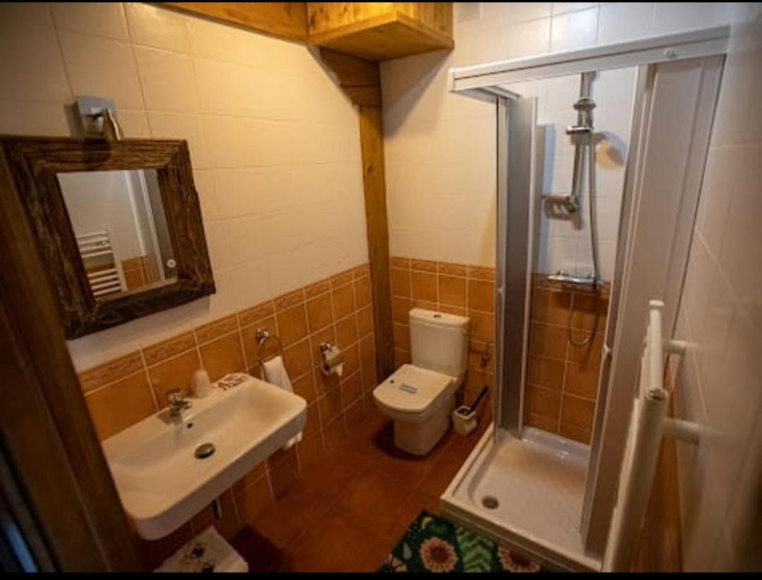 Casa rural la poza de la torca I y II Tobera Zewnętrze zdjęcie